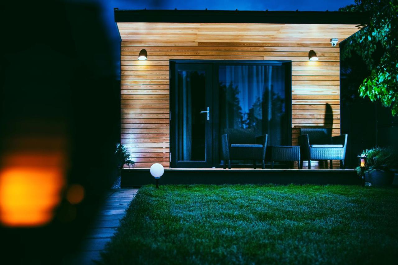 Kub House Lägenhet Bacău Exteriör bild